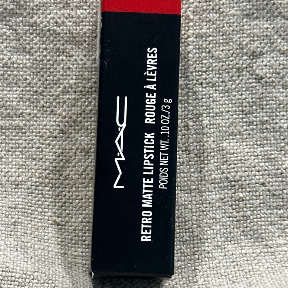 MAC Cosmetics Retro Matte Lipstick - Ruby Woo